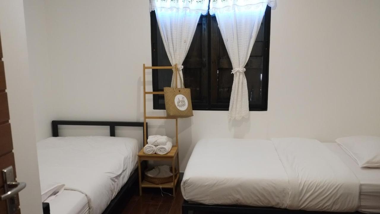 Comeneetee Uthai Ban Khok Mo Kültér fotó